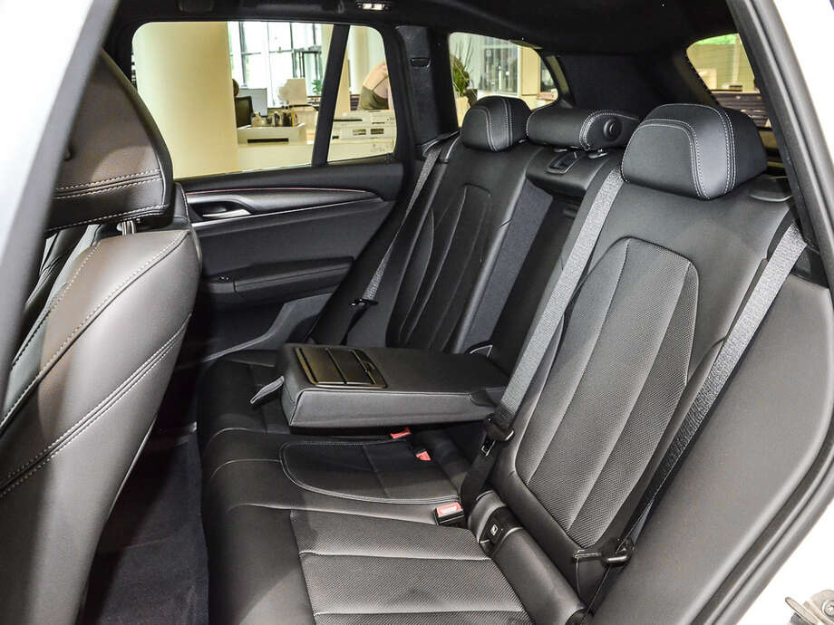 BMW X3 (Bild 16/19)