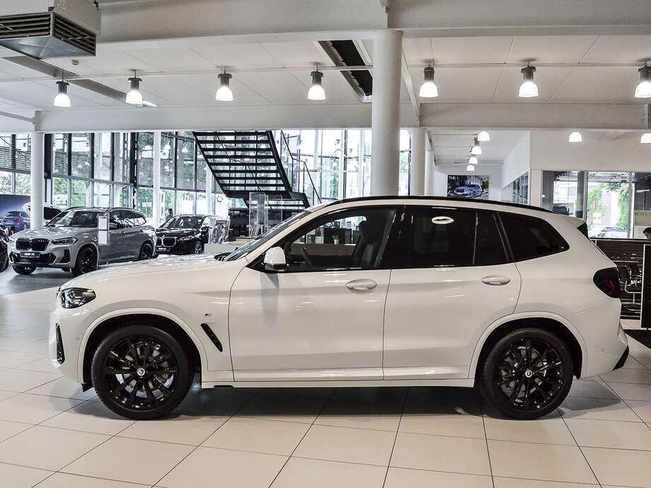 BMW X3 (Bild 18/19)
