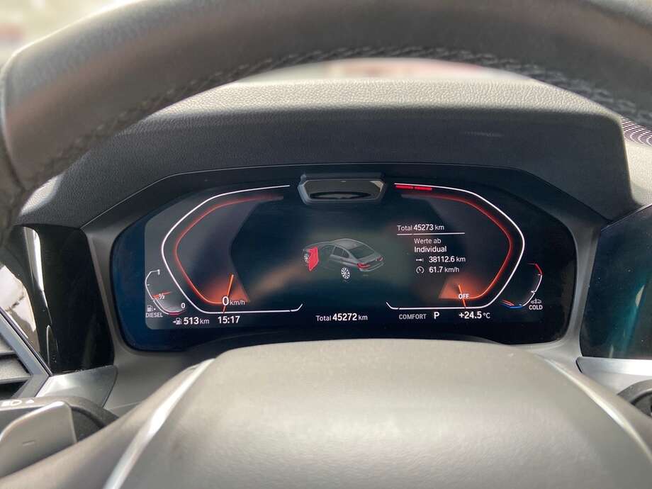 BMW 320d (Bild 14/17)