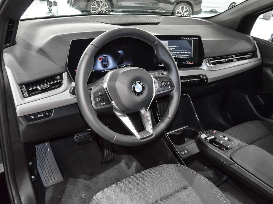 BMW 218 Active Tourer (Bild 5/16)