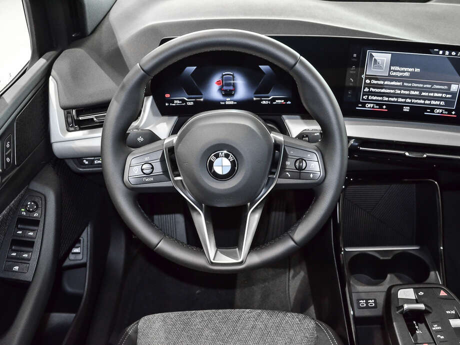 BMW 218 Active Tourer (Bild 7/16)