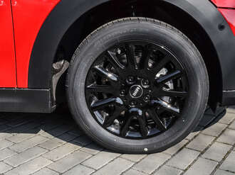 MINI Cooper (Bild 3/15)