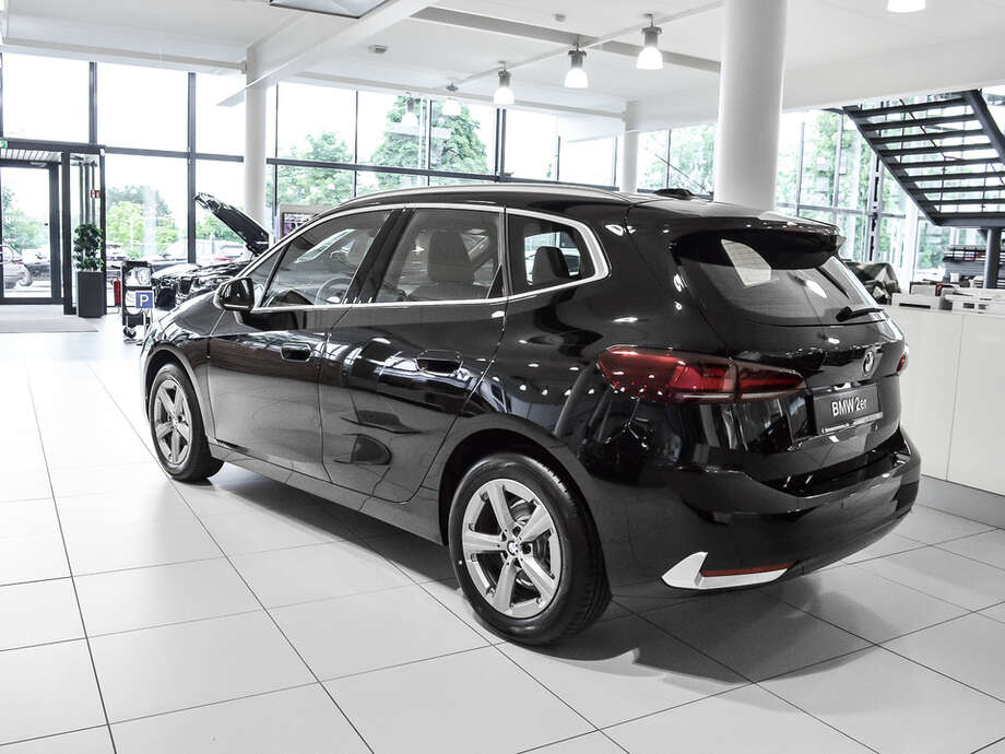 BMW 218 Active Tourer (Bild 2/16)