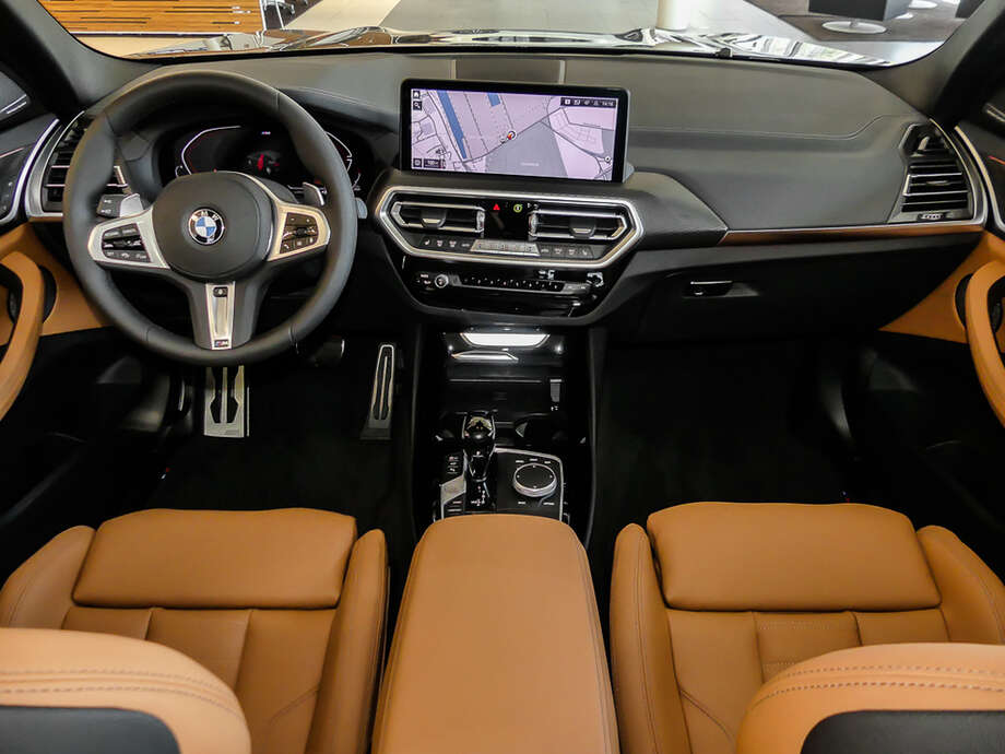 BMW X3 (Bild 7/15)