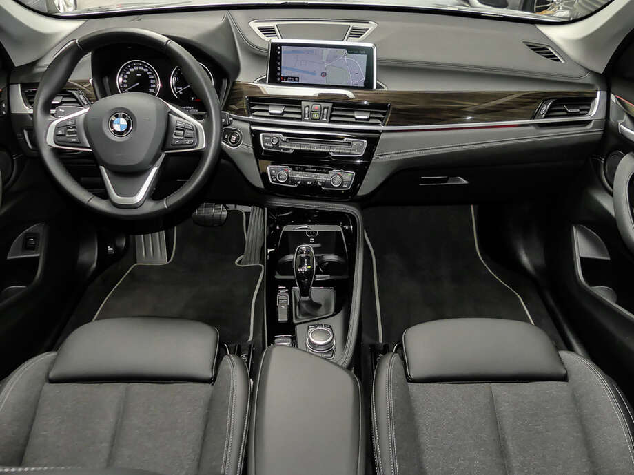 BMW X1 (Bild 10/15)
