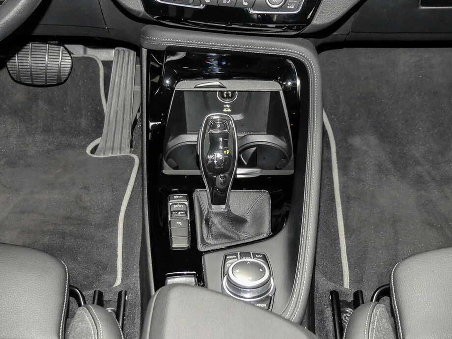 BMW X1 (Bild 12/15)