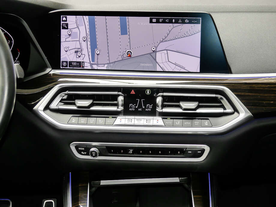 BMW X5 (Bild 12/15)