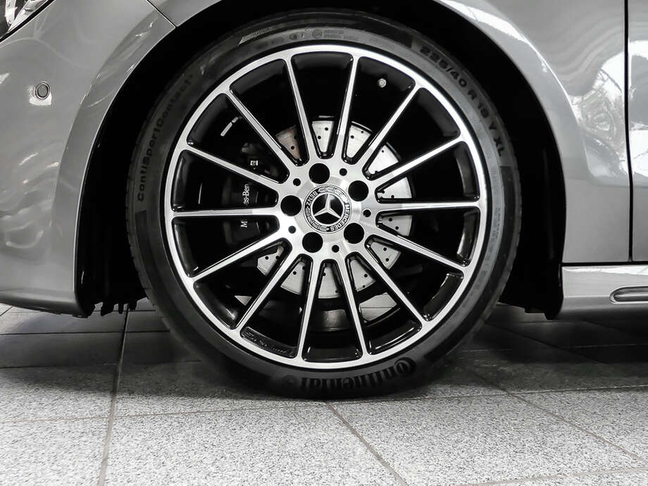 Mercedes-Benz CLA 200 Shooting Brake (Bild 6/15)