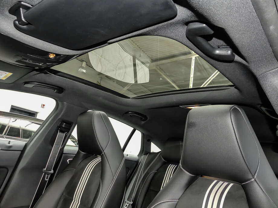Mercedes-Benz CLA 200 Shooting Brake (Bild 7/15)