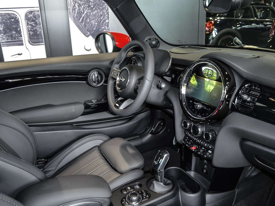 MINI John Cooper Works (Bild 4/16)
