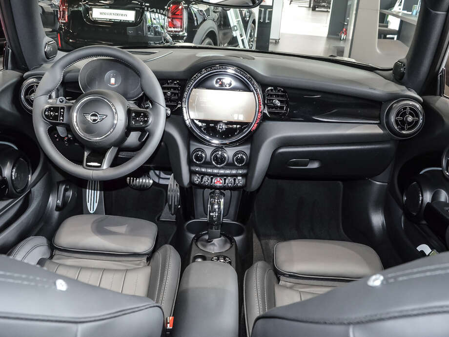 MINI John Cooper Works (Bild 6/16)