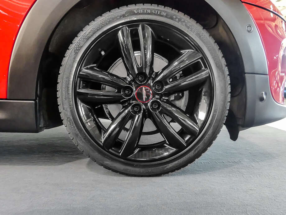 MINI Cooper (Bild 6/15)