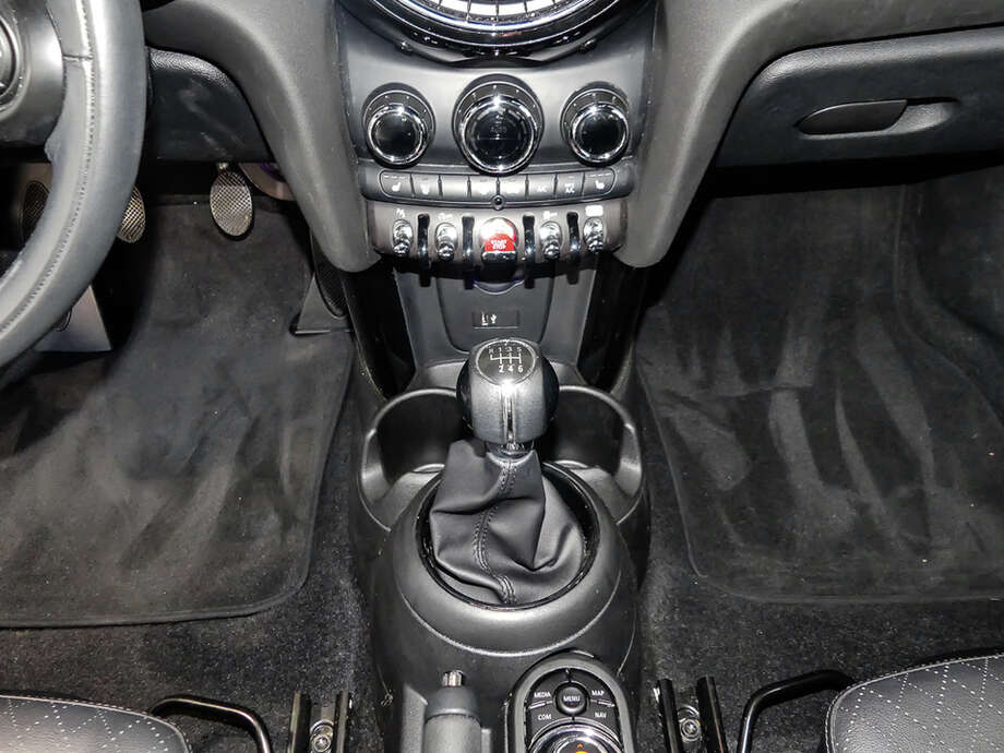 MINI Cooper (Bild 11/15)