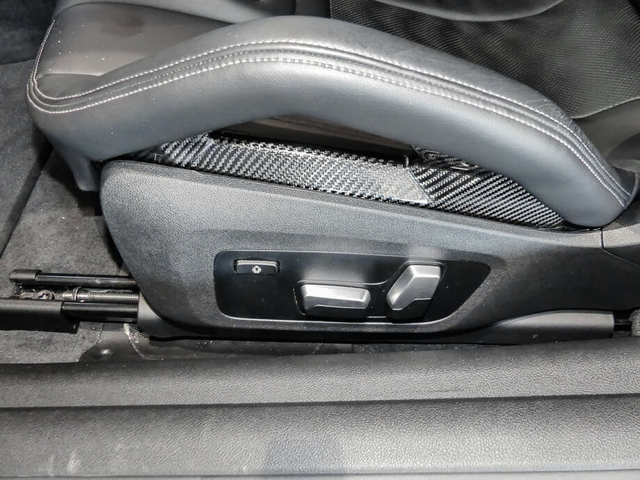 BMW M4 (Bild 13/15)