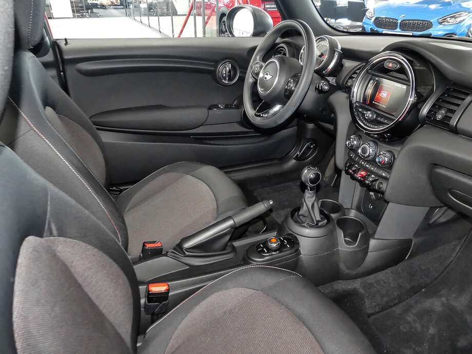 MINI One (Bild 7/15)