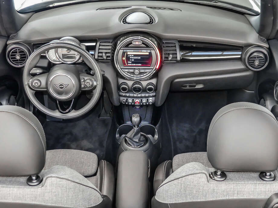 MINI Cooper Cabrio (Bild 9/15)