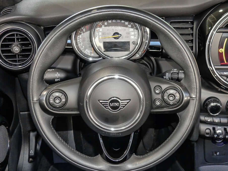 MINI Cooper Cabrio (Bild 10/15)