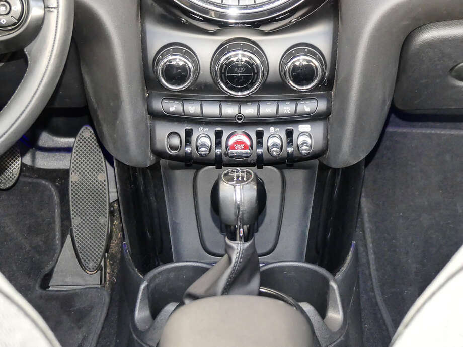 MINI Cooper Cabrio (Bild 12/15)