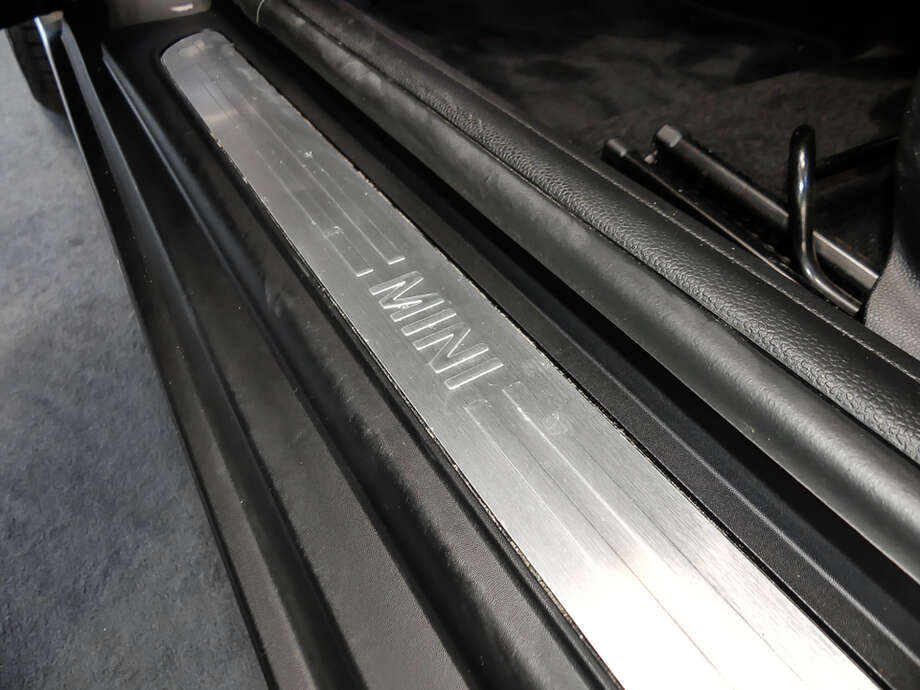 MINI Cooper Cabrio (Bild 14/15)