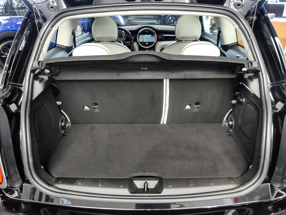 MINI Cooper (Bild 15/15)