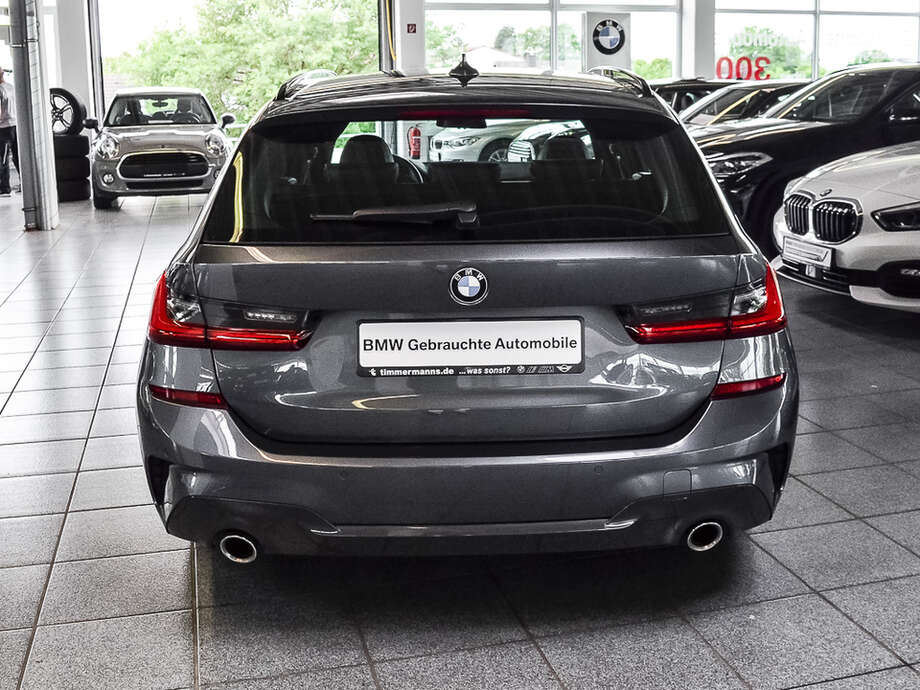 BMW 320i (Bild 5/18)