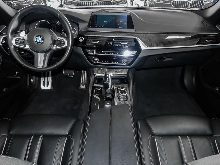 BMW 520d (Bild 7/15)