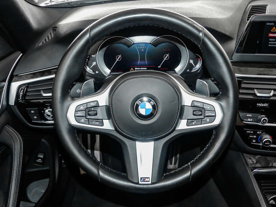 BMW 520d (Bild 8/15)