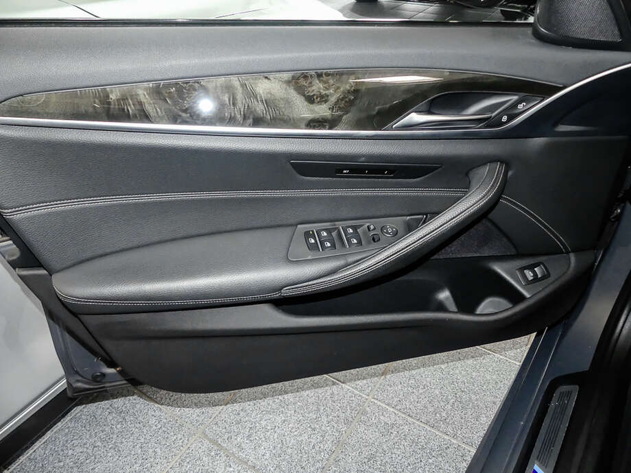 BMW 520d (Bild 13/15)