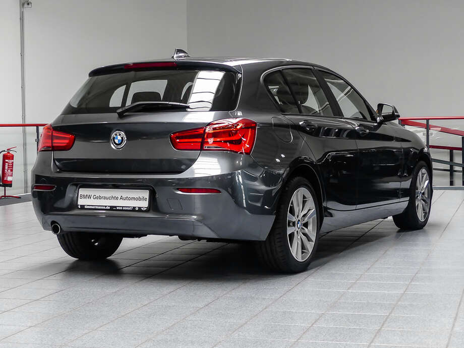 BMW 120i (Bild 2/15)