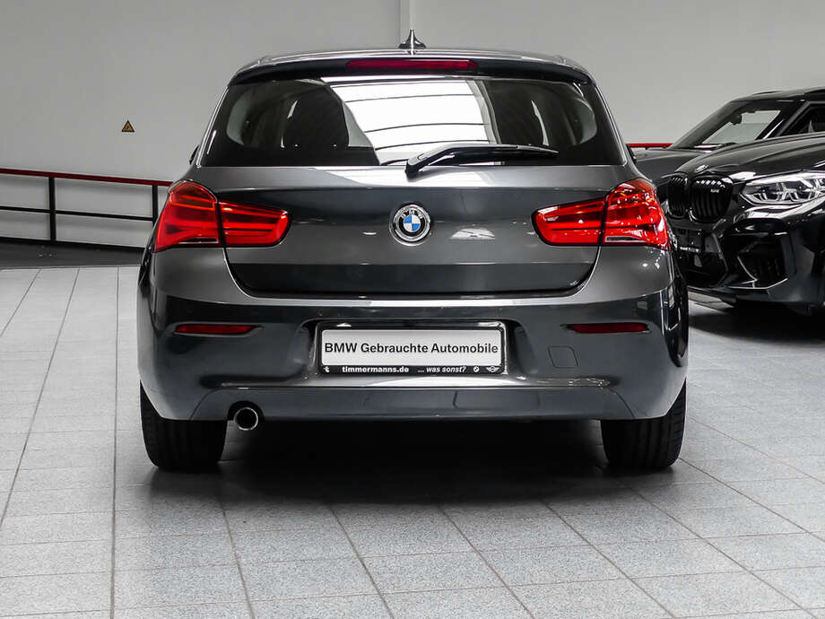 BMW 120i (Bild 5/15)