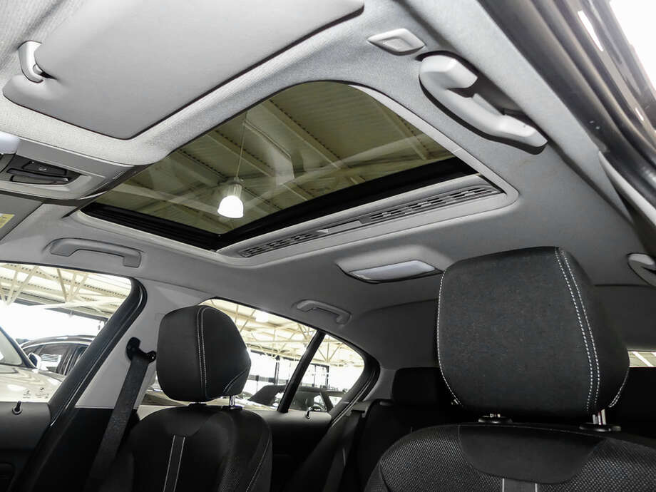 BMW 120i (Bild 7/15)