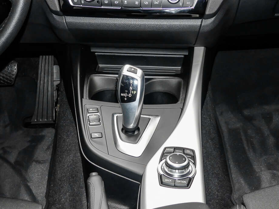 BMW 120i (Bild 11/15)