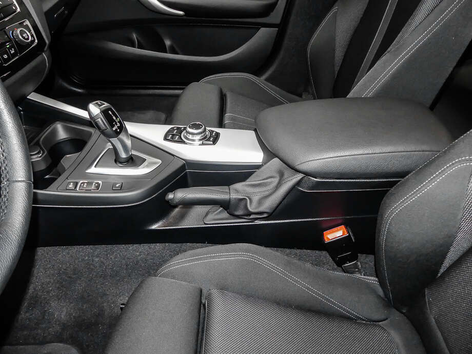 BMW 120i (Bild 13/15)