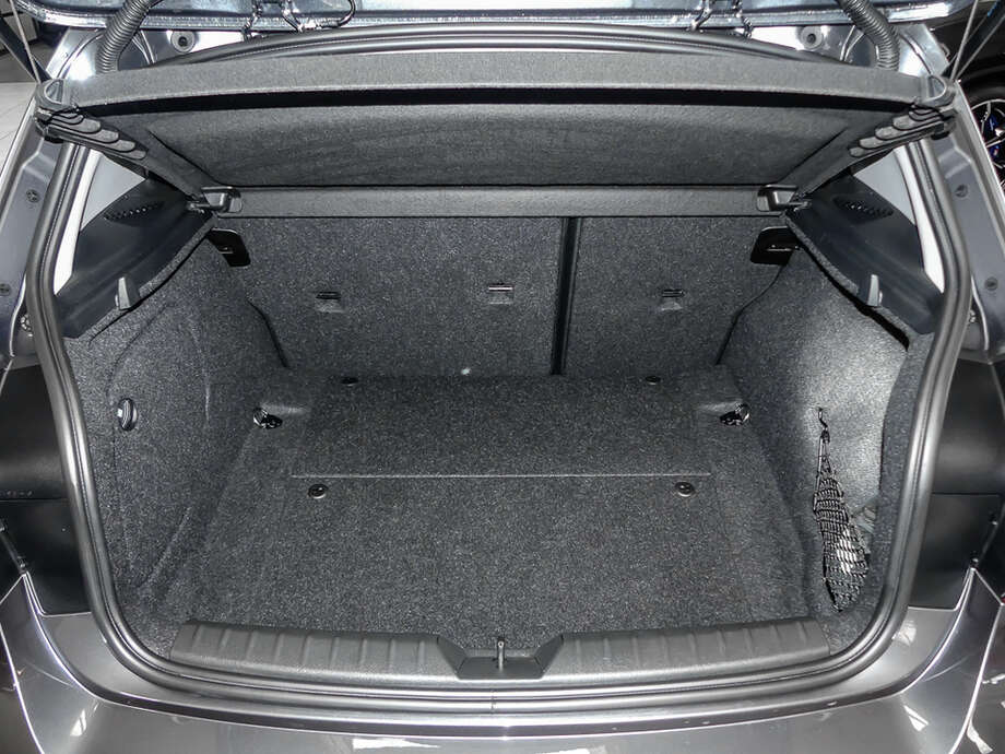 BMW 120i (Bild 15/15)