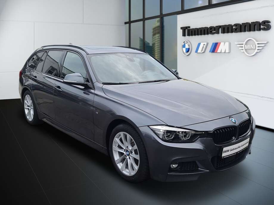 BMW 320d (Bild 7/24)