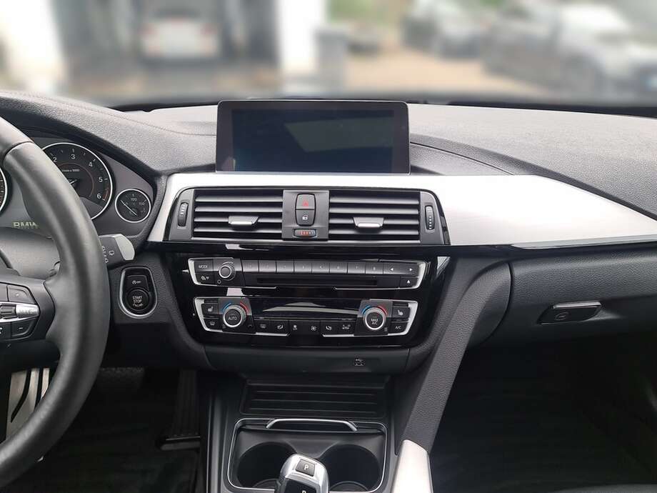 BMW 320d (Bild 15/24)