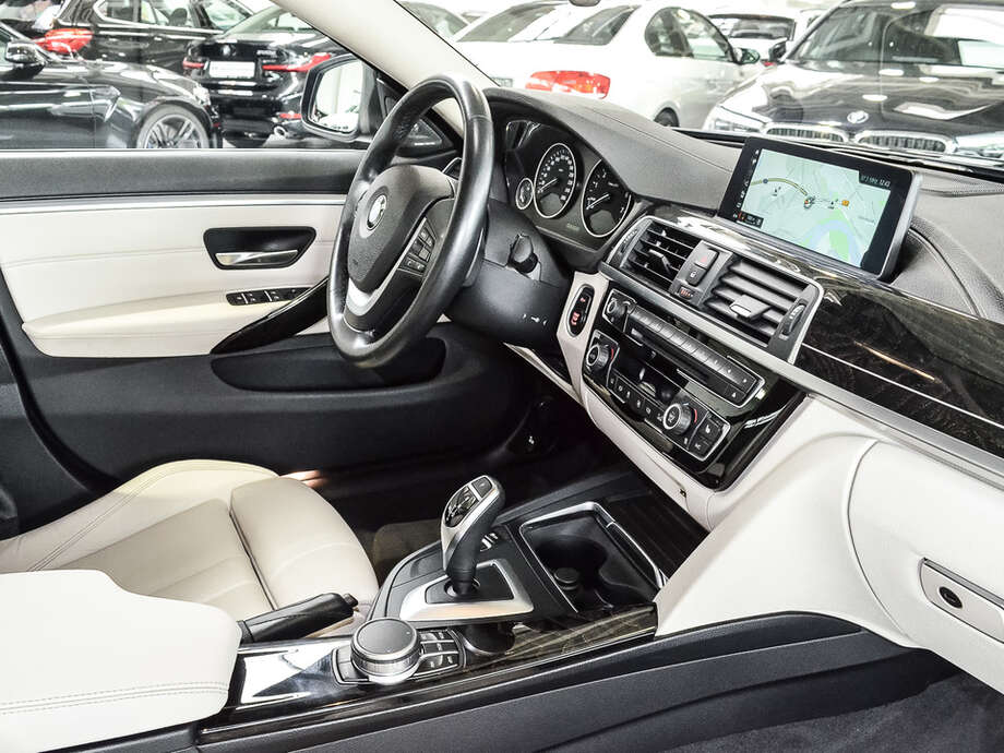 BMW 440i xDrive Gran Coupe Luxury Line (Bild 7/19)