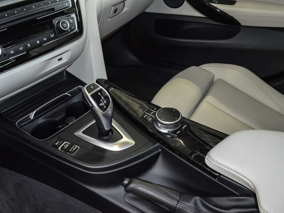 BMW 440i xDrive Gran Coupe Luxury Line (Bild 12/19)