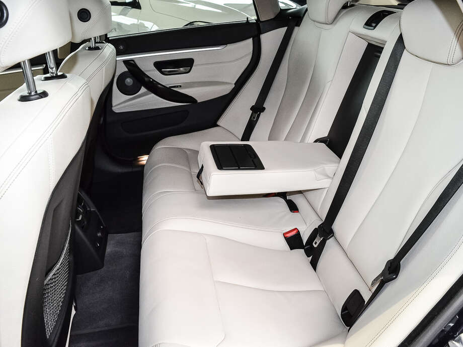 BMW 440i xDrive Gran Coupe Luxury Line (Bild 19/19)