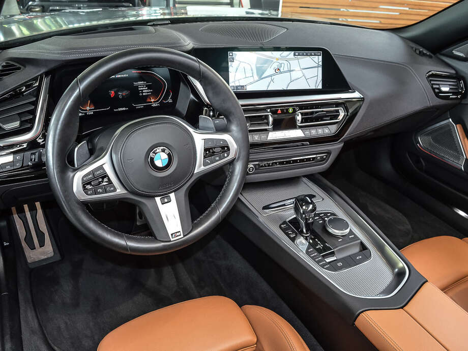 BMW Z4 (Bild 9/18)