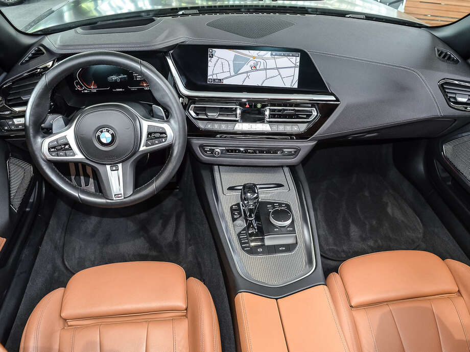 BMW Z4 (Bild 10/18)